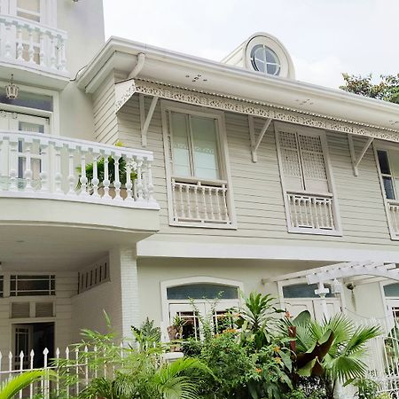 Charming La Casita Mercedes, 5Br And 5Tb For Family And Friends Staycation Makati City Luaran gambar