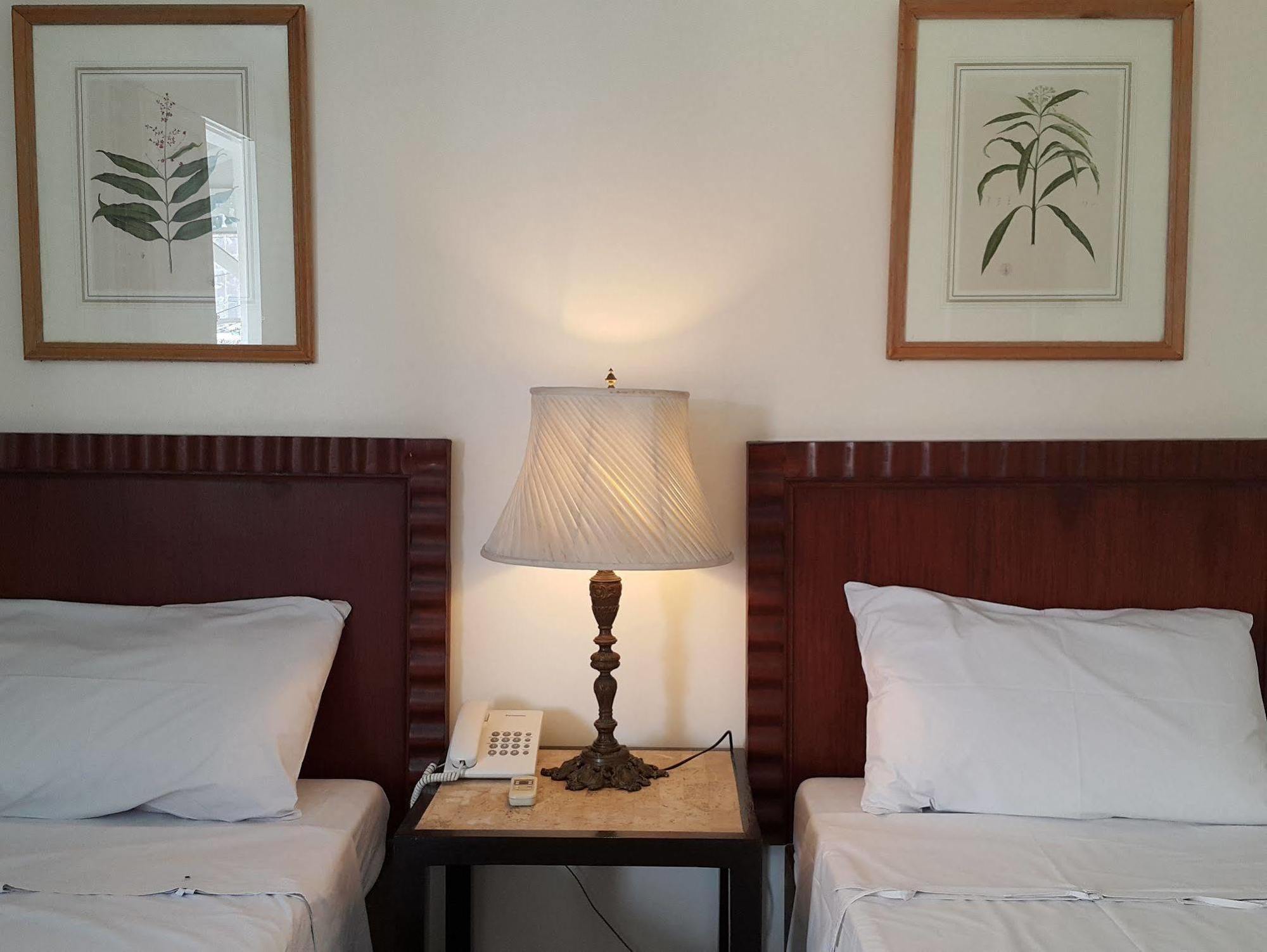 Charming La Casita Mercedes, 5Br And 5Tb For Family And Friends Staycation Makati City Luaran gambar